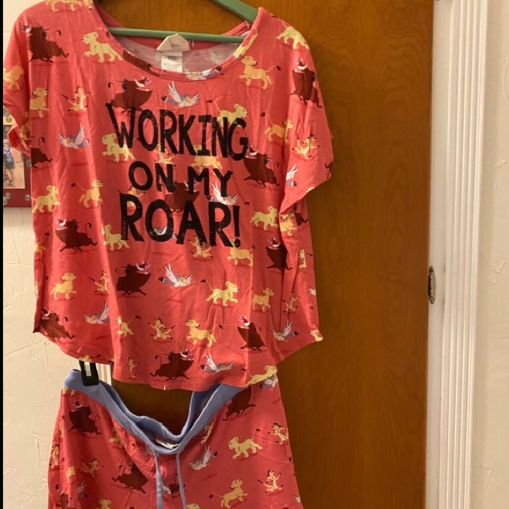 Disney lion king pajama set